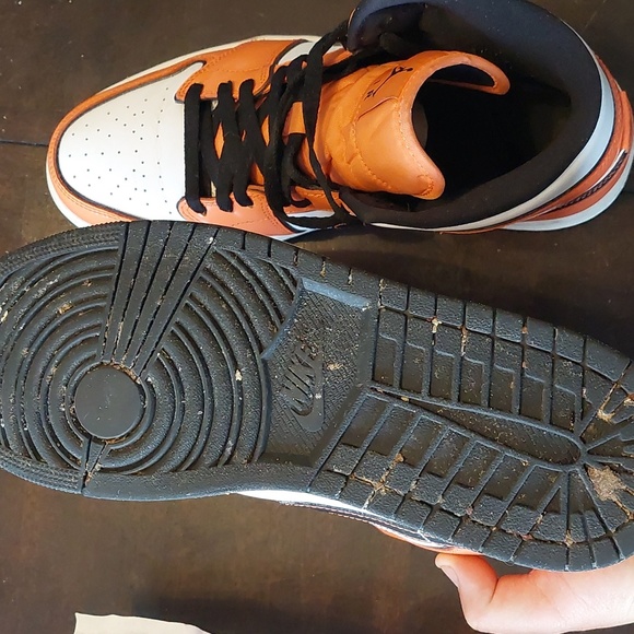 Nike Jordan 1 Mid Se Turf Orange/Black Men's 11 - Picture 8 of 12